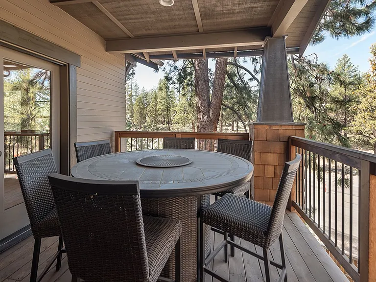 2340 NW Bens Ct — Photo 13