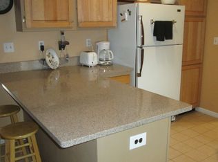 13333 Oakridge Ln, Chelsea, MI 48118
