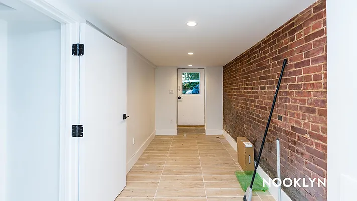 Rented by Nooklyn NYC LLC | media 33