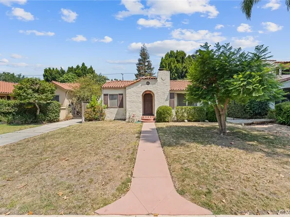 11039 Blix St, North Hollywood, CA 91602