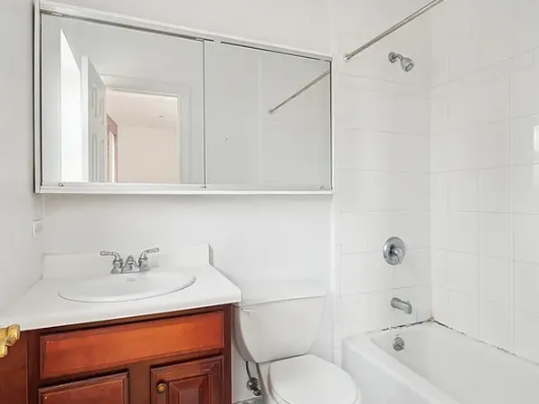 2294 Frederick Douglass Boulevard image 12 of 17