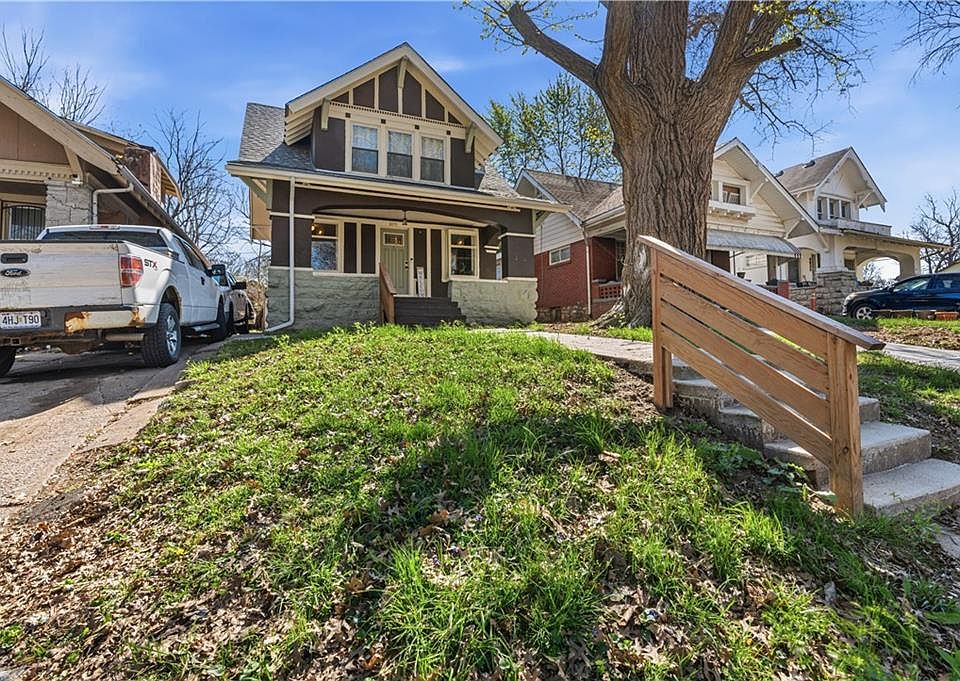 1st image of 4031 S Benton Ave