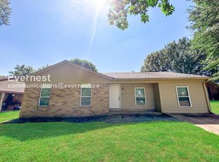 3415 Castle Dr, Horn Lake, MS 38637