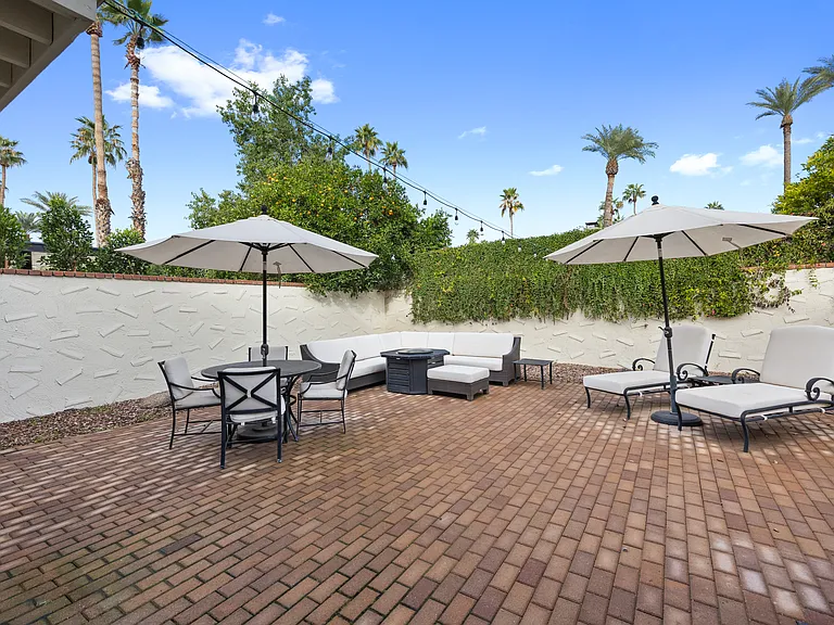 7118 E Buena Terra Way — Photo 36