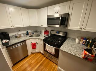 22 Yarmouth St APT 2, Boston, MA 02116
