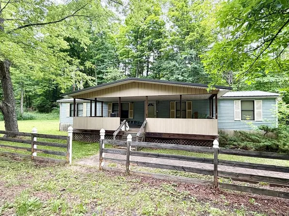 1138 Hogback Rd, Chemung, NY 14825