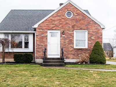 61 Albion Ave, Amherst, NY, 14226