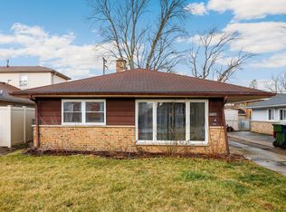 9948 S California Ave, Evergreen Park, IL