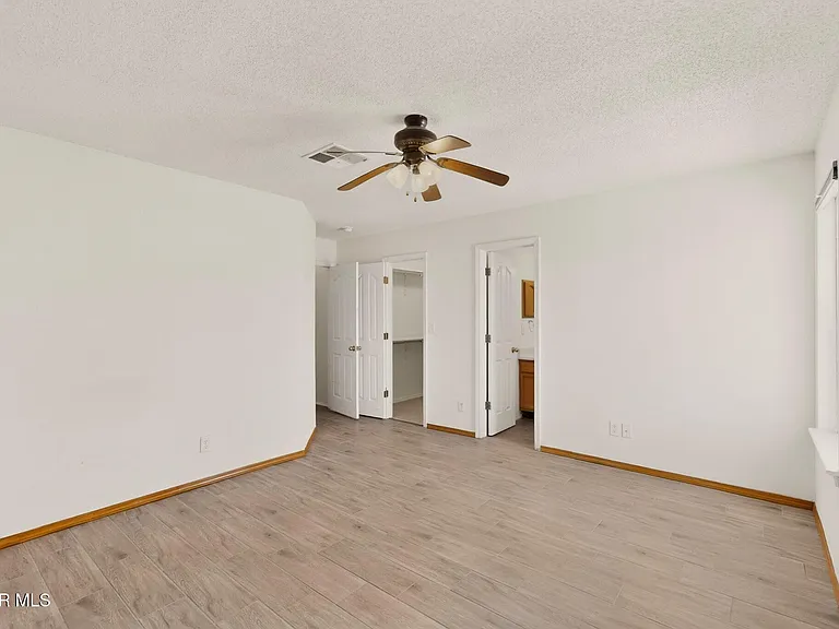 5705 Rick Husband Dr — Photo 21