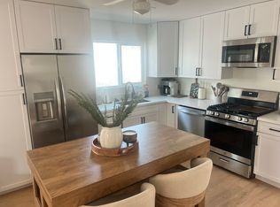 6080 E Los Santos Dr #A, Long Beach, CA 90815