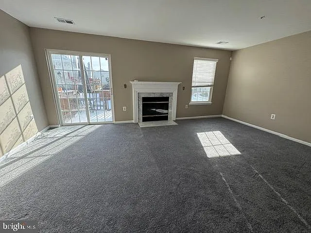 2459 Wentworth Dr — Photo 24
