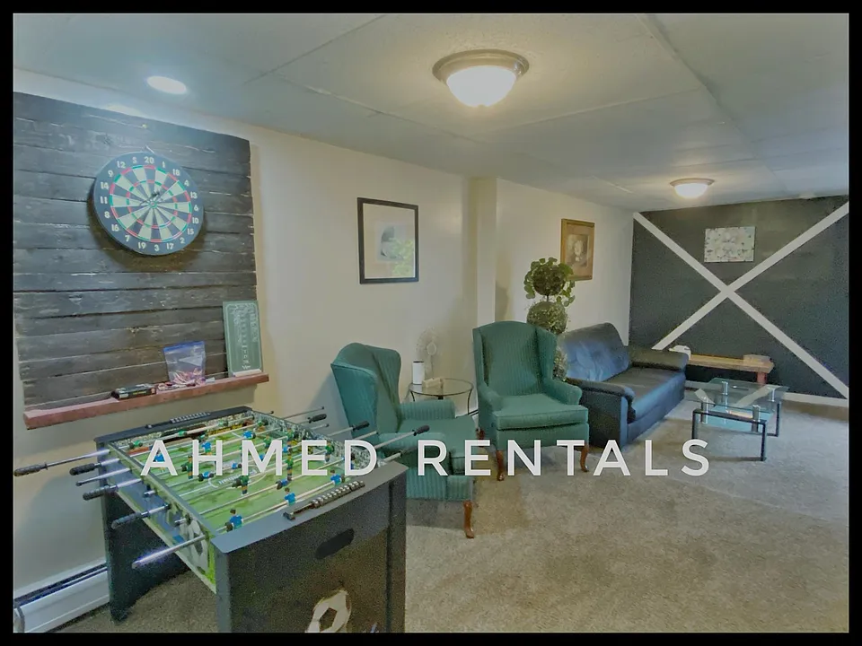 35 Tate St #1