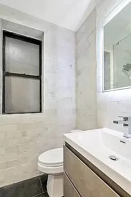 Rented by REAL New York | media 7