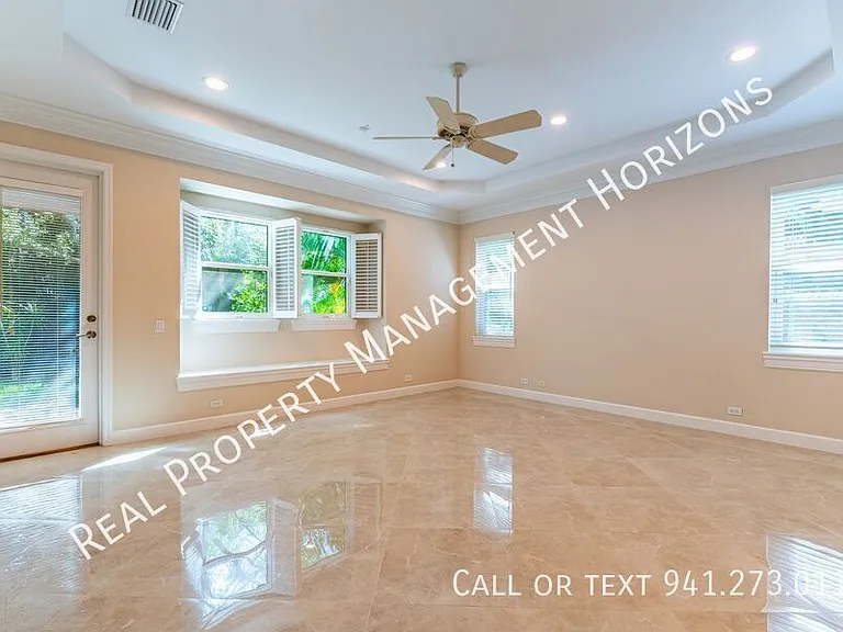 6914 Stanhope Pl — Photo 11