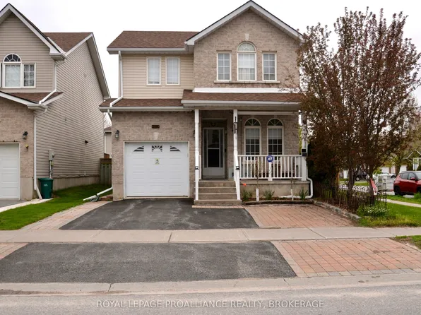 1031 Rainbow Cres, Kingston, ON K7K 7J4