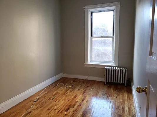 Rented by Signature Property Realty | media 26