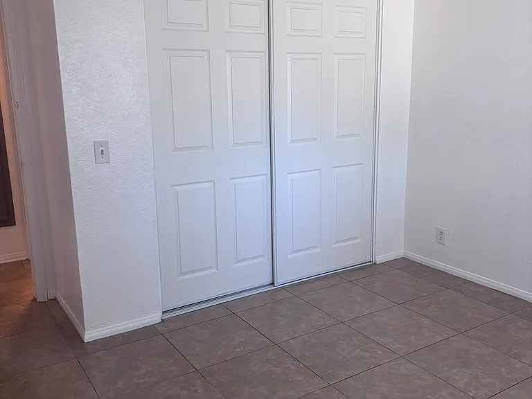 635 Montecito Ave #B — Photo 15