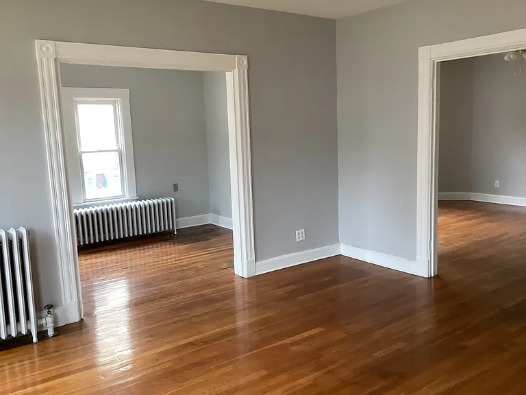 15 Summit St — Photo 11