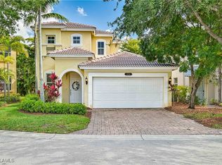 10104 N Silver Palm Dr, Estero, FL 33928