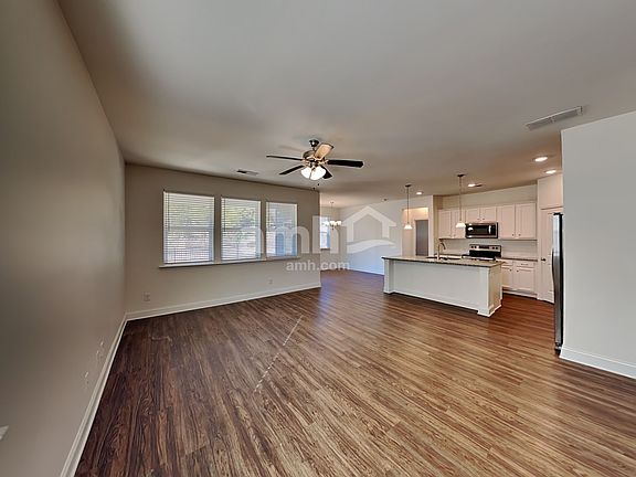 5th image of 713 Cyprus Ave