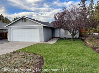 2046 NE Monroe Ln, Bend, OR 97701