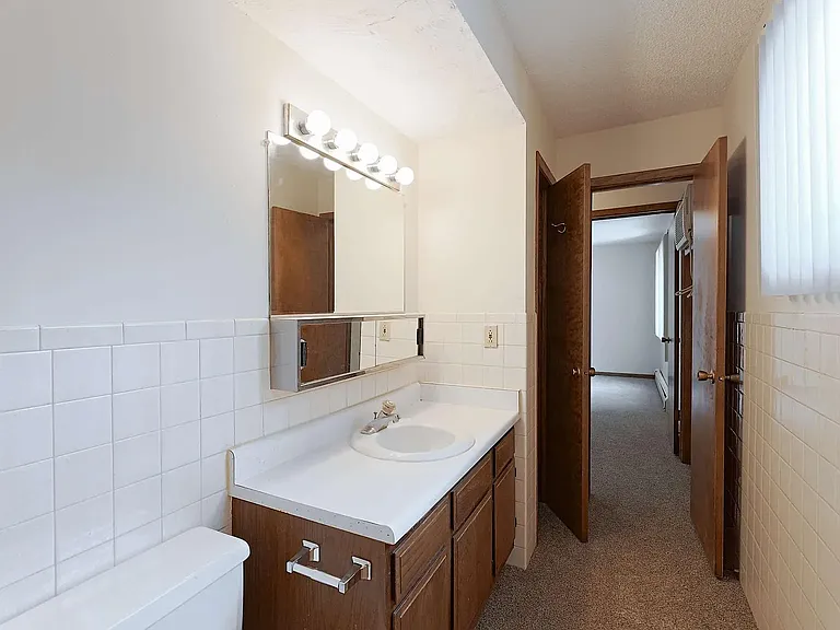 1133 G Street — Photo 43
