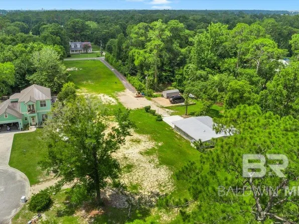 18971 Pine Acres Rd #3, Gulf Shores, AL 36542