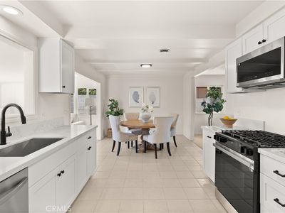 2902 W Raymar St, Santa Ana, CA, 92704