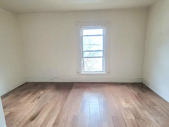3rd image of 218 Gilmer Ave NW #B