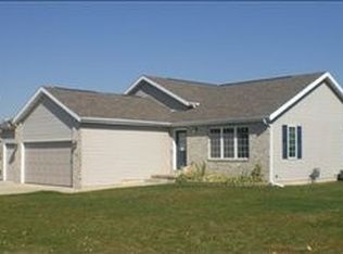 314 Yorktown Rd, Deforest, WI 53532