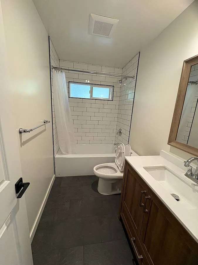 601 Grand Ave — Photo 3
