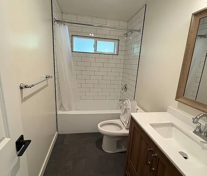 601 Grand Ave #A — Photo 12