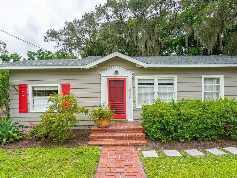 1010 Virginia Dr — Photo 55