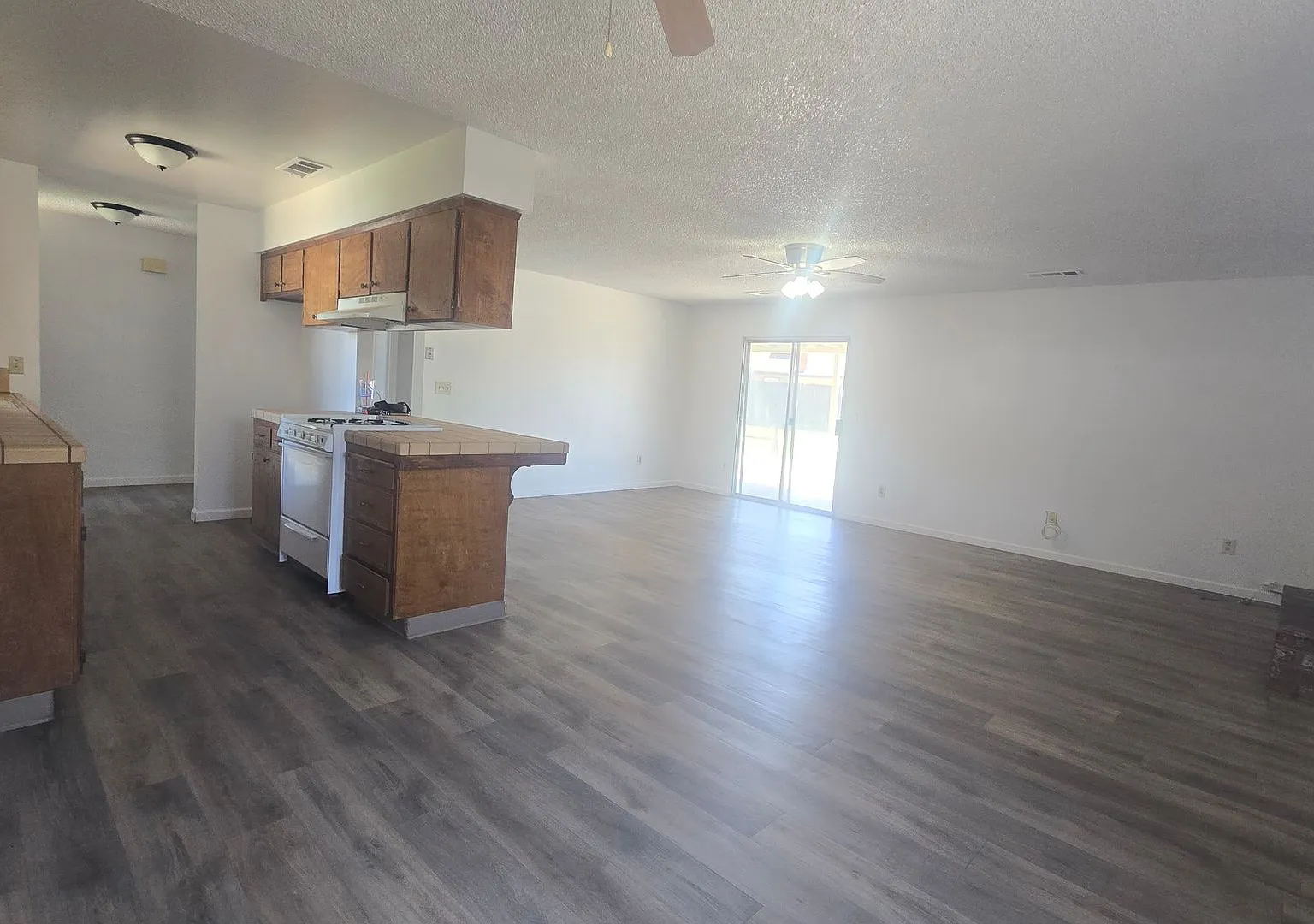 3 BR 2 BA — Photo 3