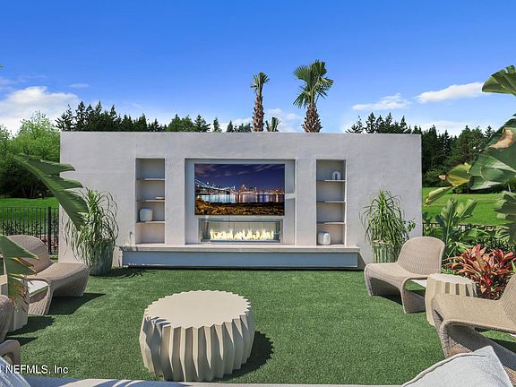 3rd image of 92 SIENNA PALM Drive