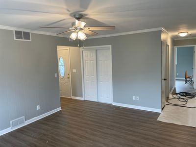 305 Center Pkwy, Yorkville, IL, 60560