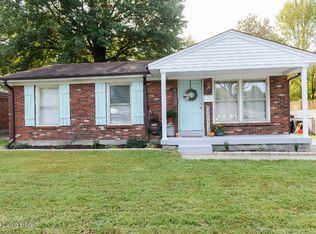 4012 Carbine Ln, Louisville, KY 40229