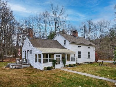142 Bray Rd, Shelburne Falls, MA, 01370