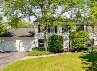 360 Green Bay Rd, Lake Bluff, IL 60044