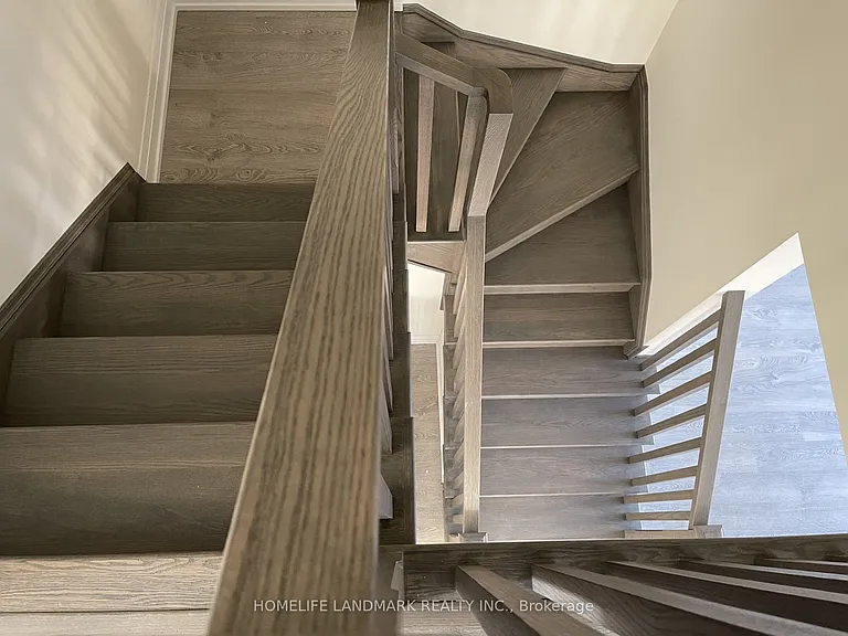 38 Daisy St — Photo 11