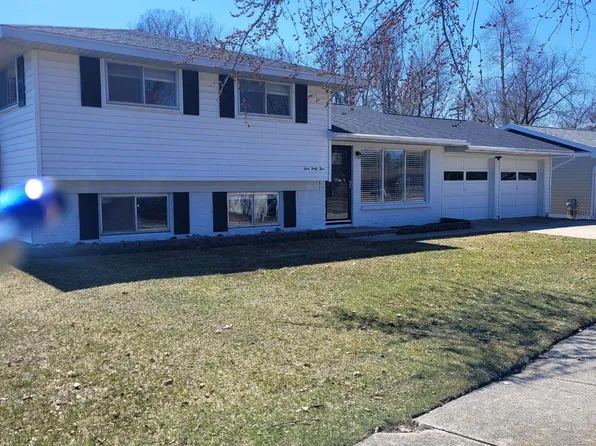 145 Ottawa Dr, Oscoda, MI 48750