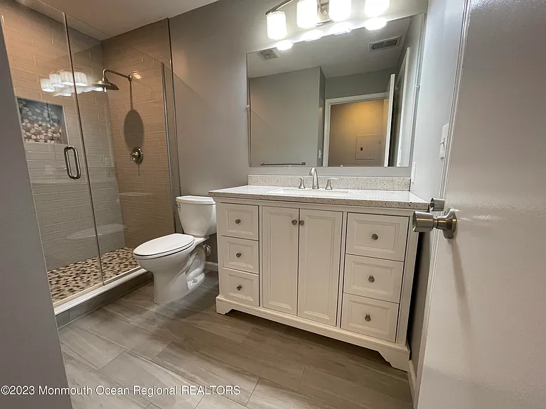 134 Cypress Ct — Photo 16