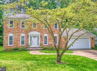 9631 Boyett Ct, Fairfax, VA 22032