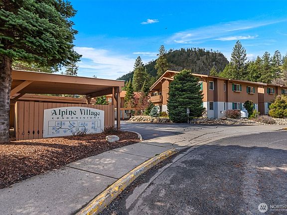 3rd image of 480 Alpine Place #L3