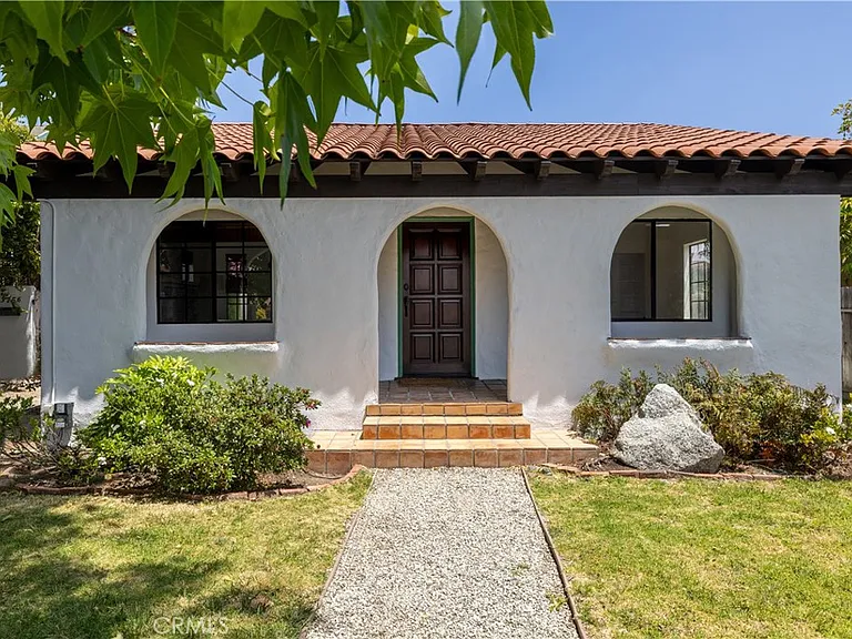 3754 Mountain View Ave — Photo 3
