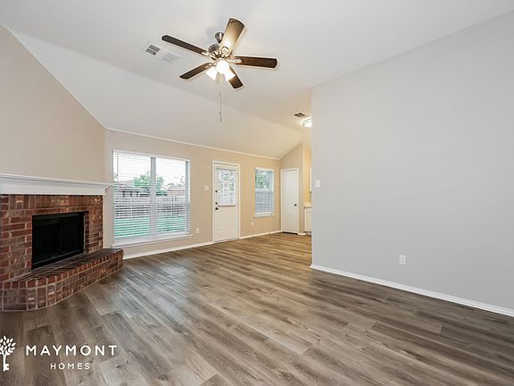 4th image of 1213 Crooked Creek Ct