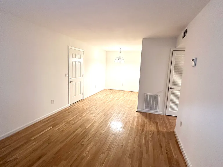 2118 Acklen Ave #64 — Photo 7