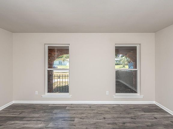 5th image of 5647 Leesway Blvd