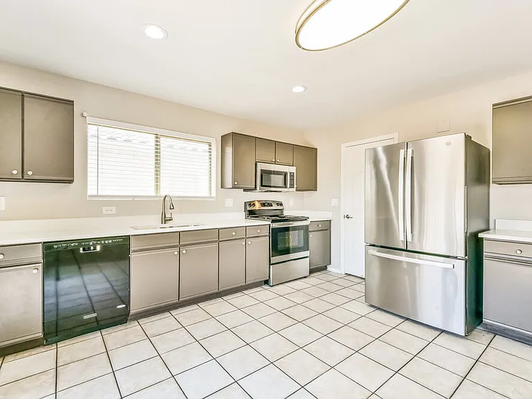 2236 E Spruce Dr — Photo 7