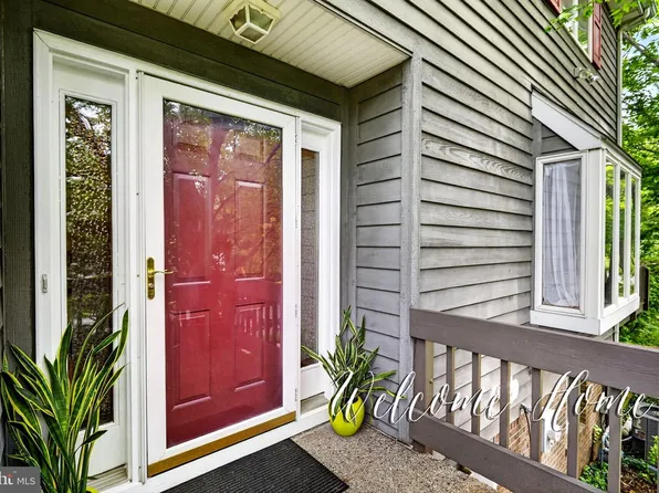 1 Astor Ct, Princeton, NJ 08540